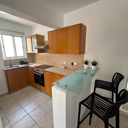 Spacious Center - 203 Apartament *