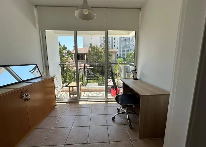 Spacious Center - 203 Lägenhet Nicosia